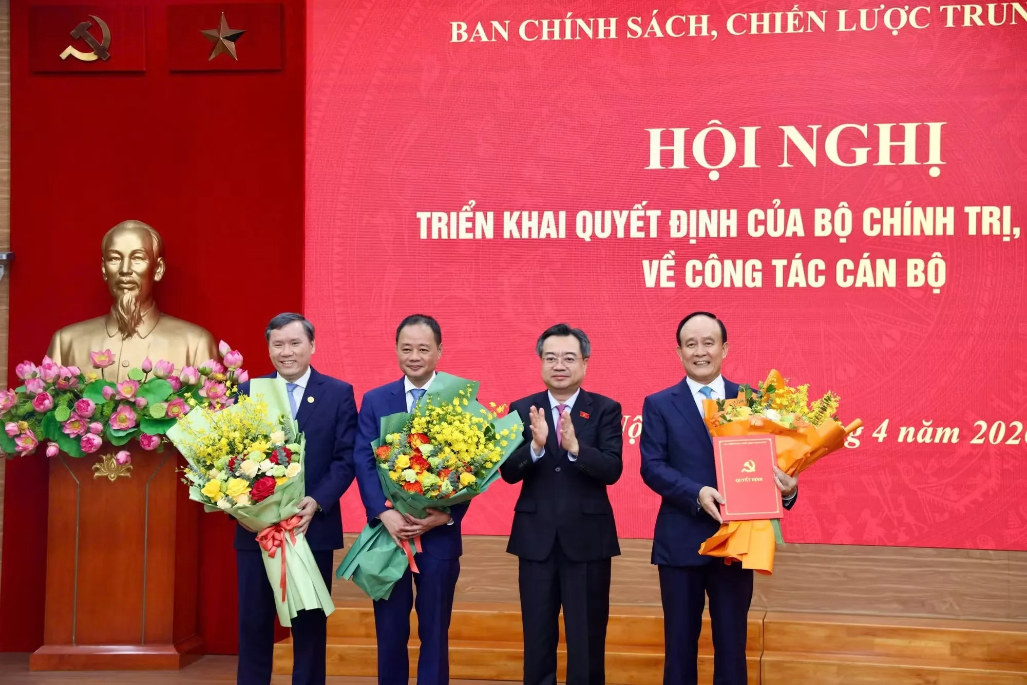 Cựu sinh viên K27 Trường Đại học Thủy lợi được bổ nhiệm Phó Trưởng Ban Chính sách, chiến lược Trung ương