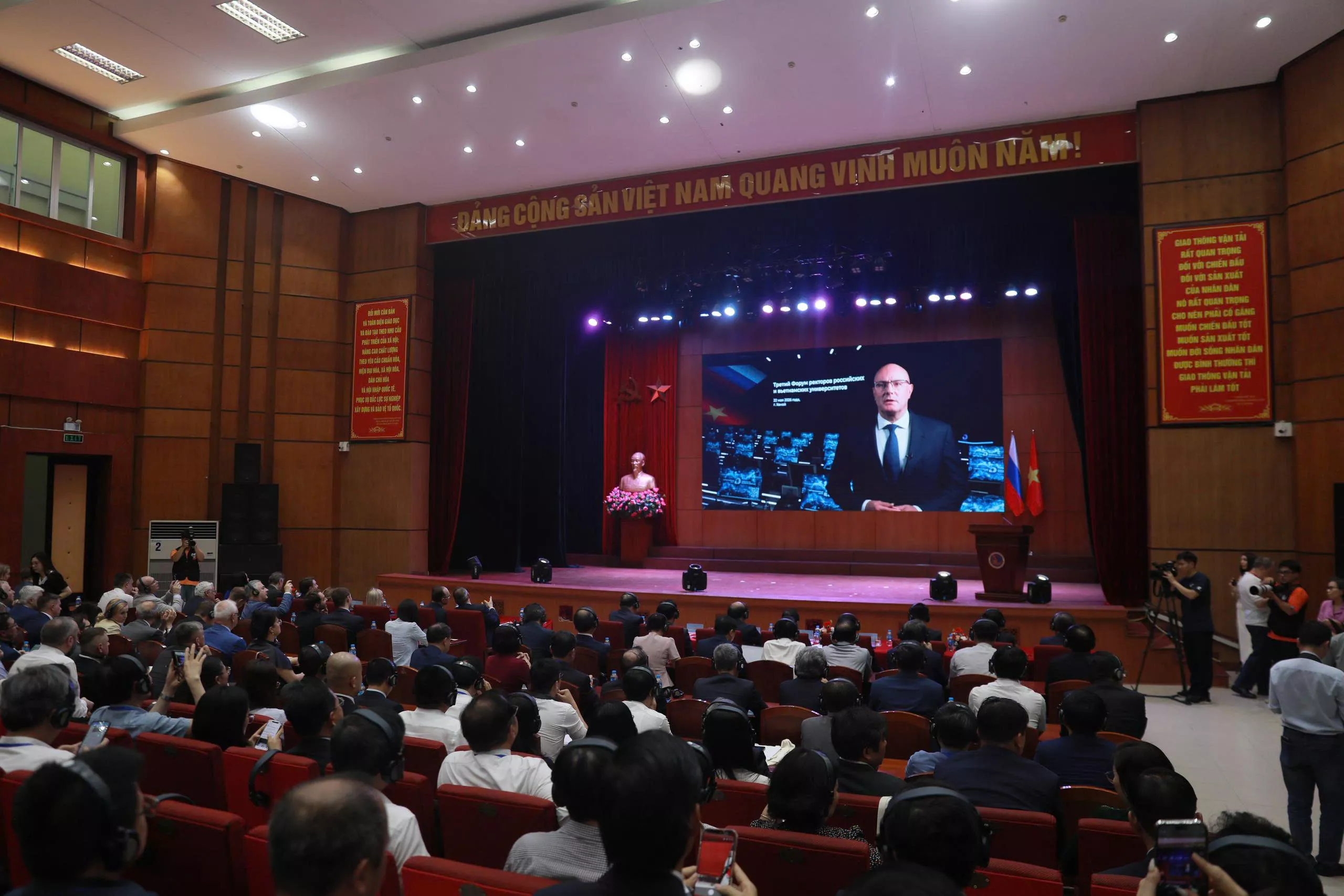 Trường Đại học Thủy lợi chủ động mở rộng hợp tác học thuật Việt – Nga