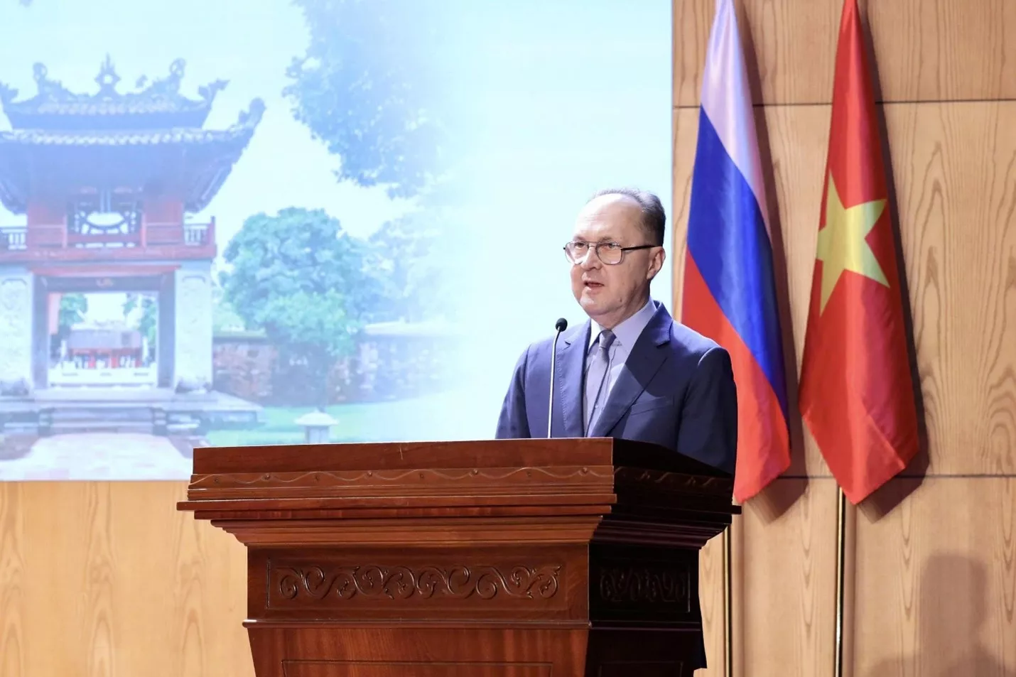 Hiệu trưởng Nguyễn Trung Việt tham dự Hội nghị Hiệu trưởng các trường đại học Việt Nam – Liên bang Nga năm 2026