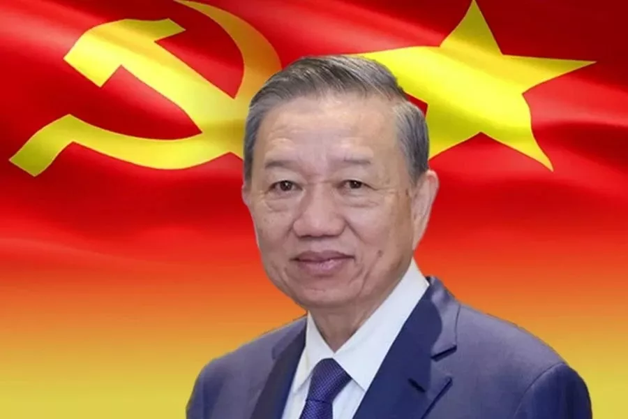 Ánh sáng Hồ Chí Minh soi đường cho chúng ta đi