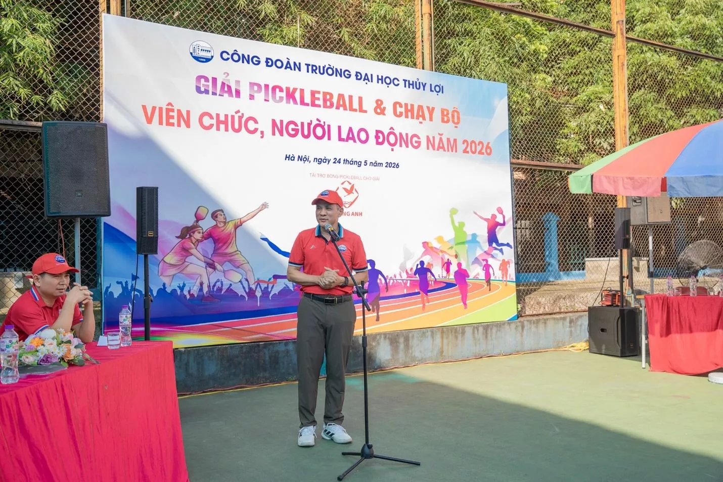 Sôi nổi Giải chạy bộ và Pickleball viên chức, người lao động Trường Đại học Thủy lợi năm 2026