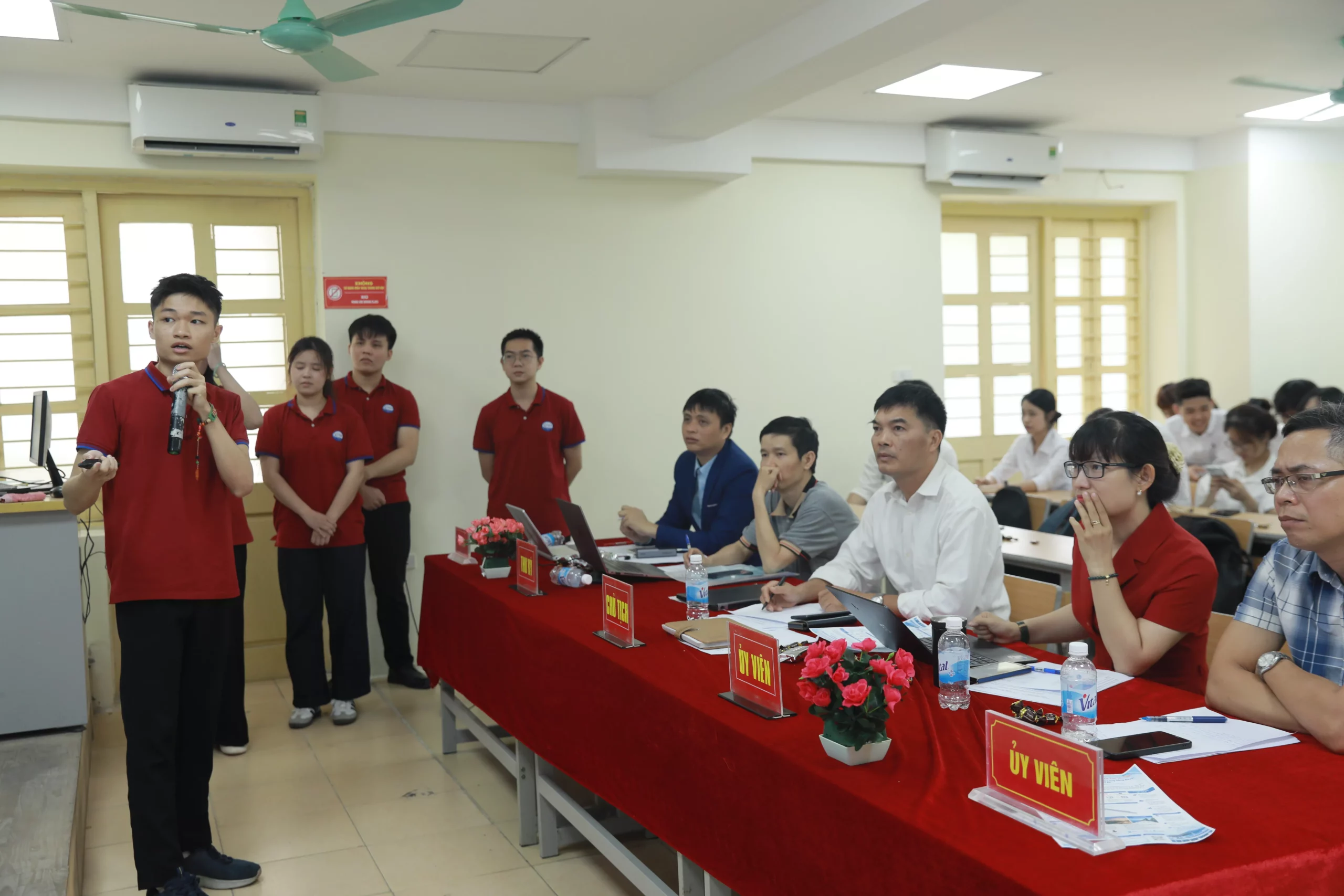 Phong trào Nghiên cứu khoa học sinh viên Trường Đại học Thủy lợi phát triển mạnh mẽ cả về quy mô và chất lượng