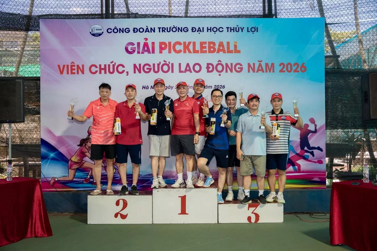 Sôi nổi Giải chạy bộ và Pickleball viên chức, người lao động Trường Đại học Thủy lợi năm 2026