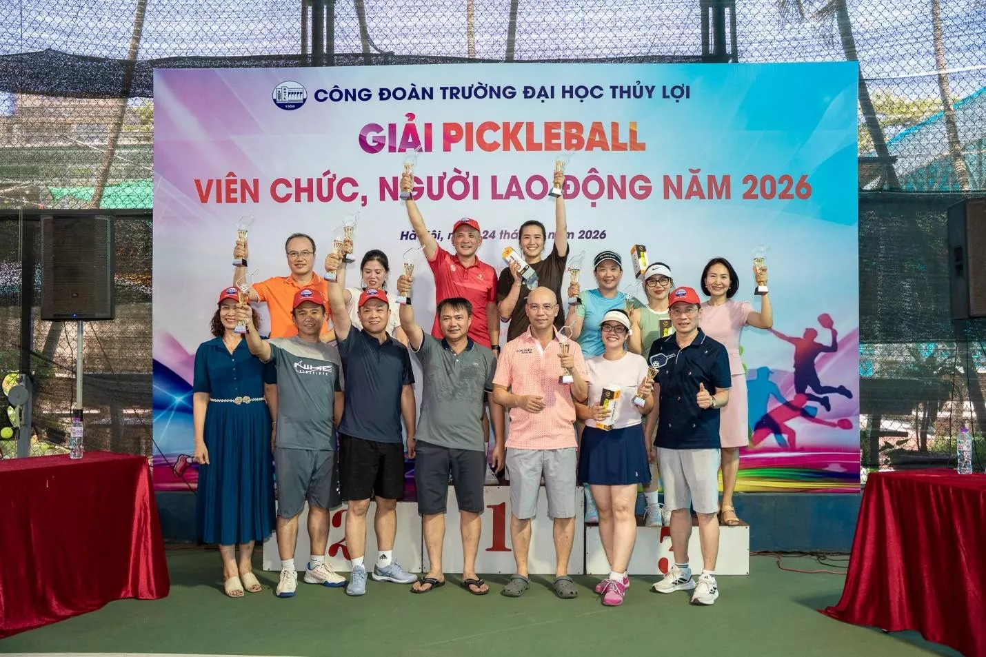 Sôi nổi Giải chạy bộ và Pickleball viên chức, người lao động Trường Đại học Thủy lợi năm 2026