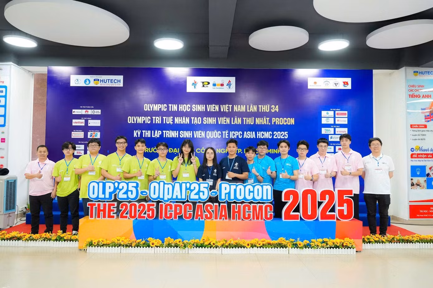 Lê Văn Quang – sinh viên Đại học Thủy lợi đạt GPA 3,94/4,0, giành chức vô địch Olympic Tin học quốc gia