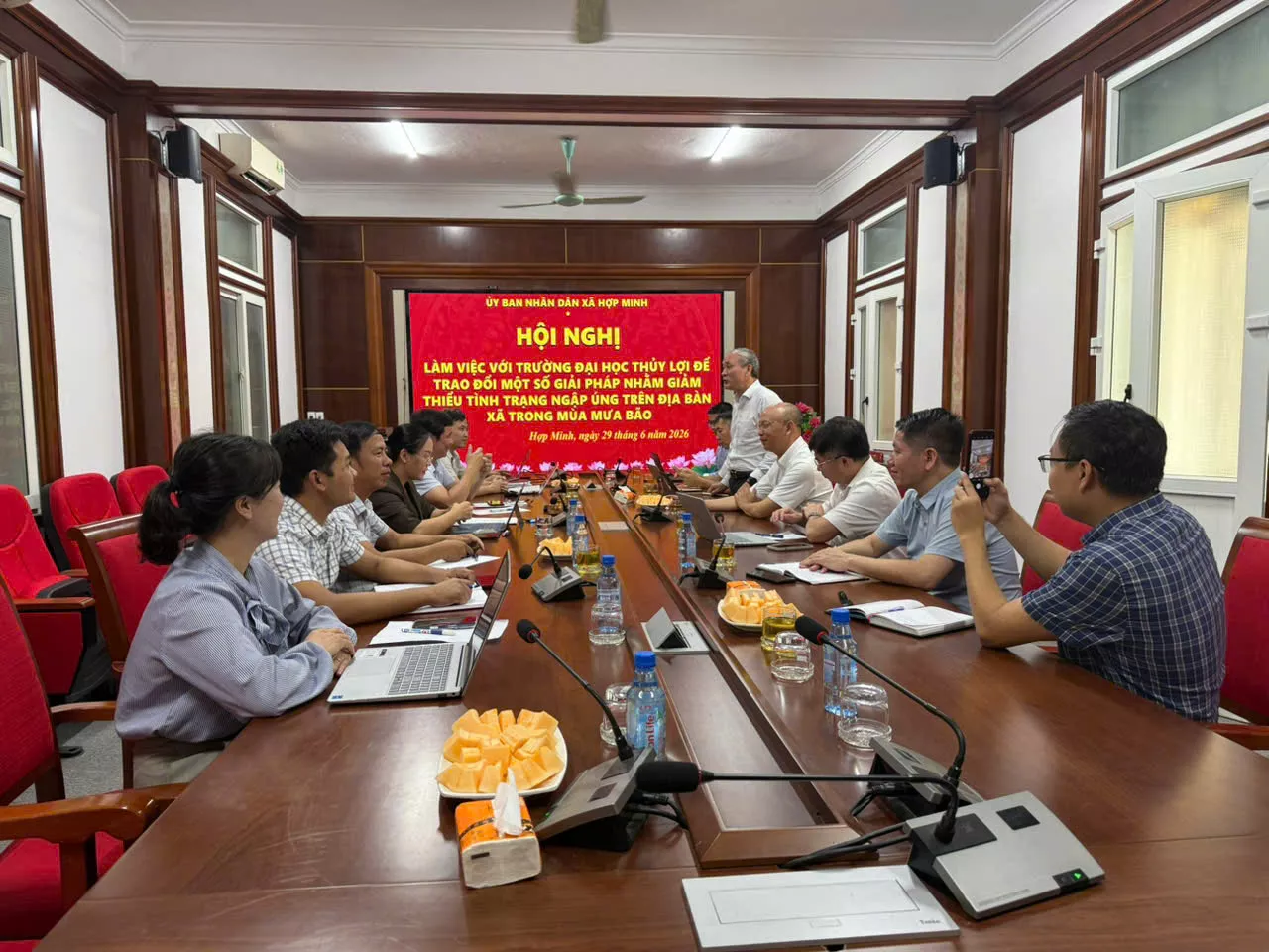 Trường Đại học Thủy lợi khảo sát, đề xuất giải pháp giảm thiểu ngập úng tại xã Hợp Minh, tỉnh Nghệ An