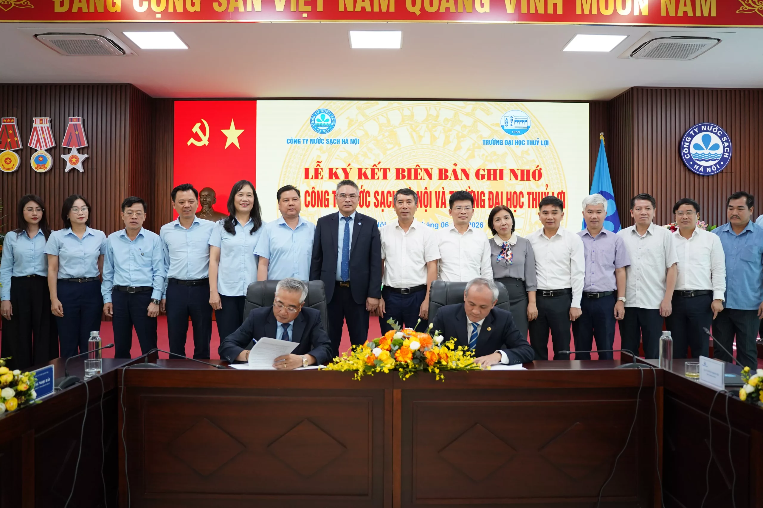 Trường Đại học Thủy lợi và Công ty Nước sạch Hà Nội ký kết hợp tác đào tạo, nghiên cứu và chuyển giao công nghệ