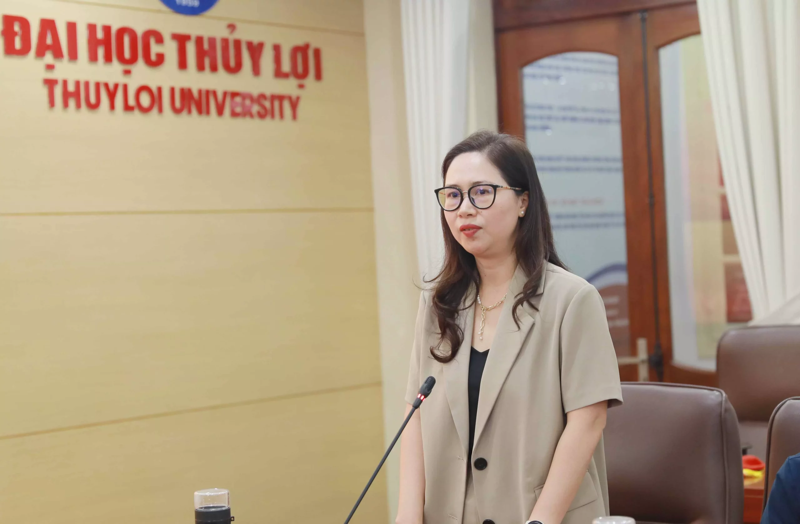 Gặp mặt sinh viên, học viên Cao học và Nghiên cứu sinh đang học tại trường có cha/mẹ là Liệt sĩ, Thương/bệnh binh và Người có công với cách mạng nhân Kỷ niệm 79 năm Ngày Thương binh – Liệt sĩ
