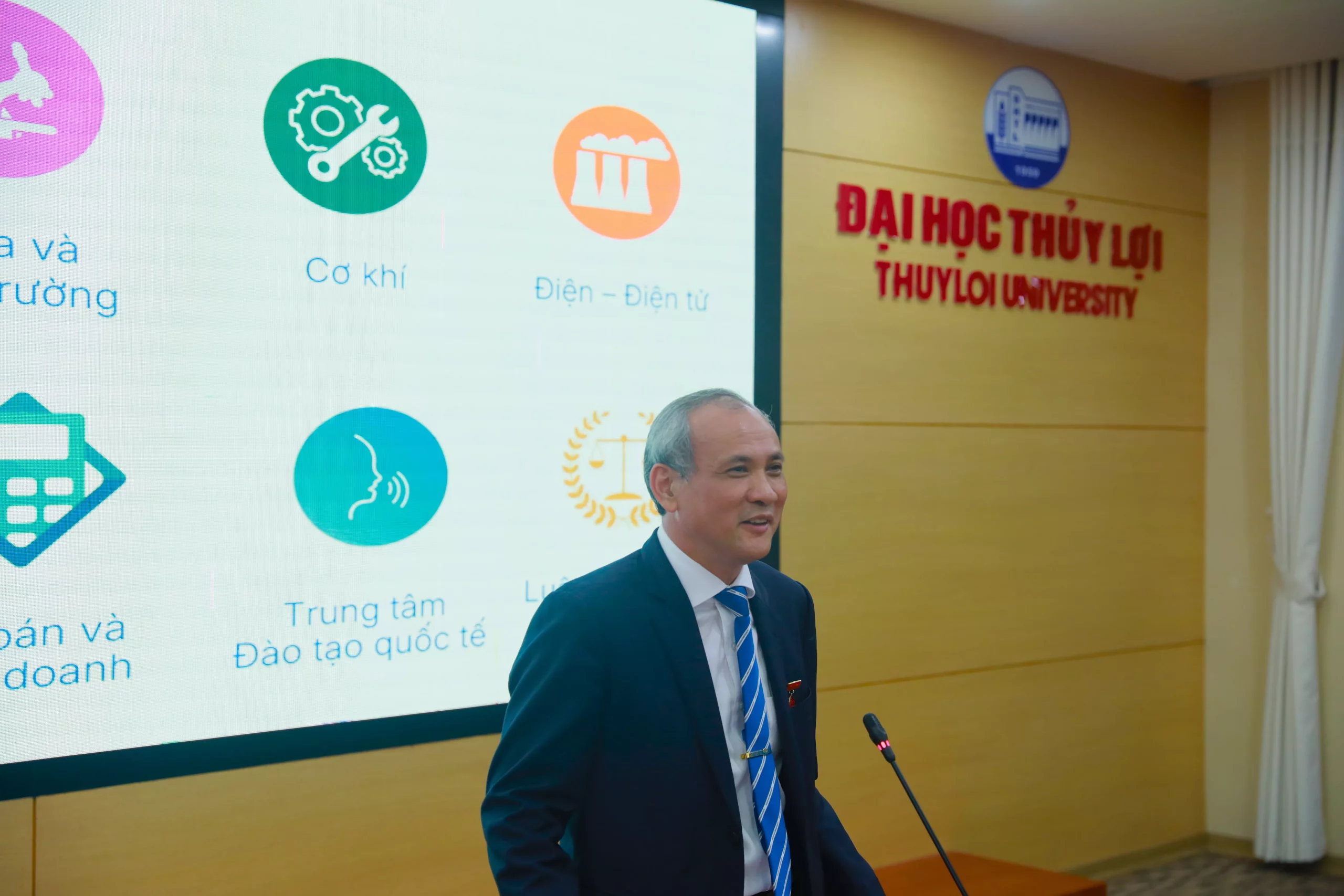 Trường Đại học Thủy lợi và Tập đoàn Đèo Cả ký kết hợp tác đào tạo nguồn nhân lực chất lượng cao