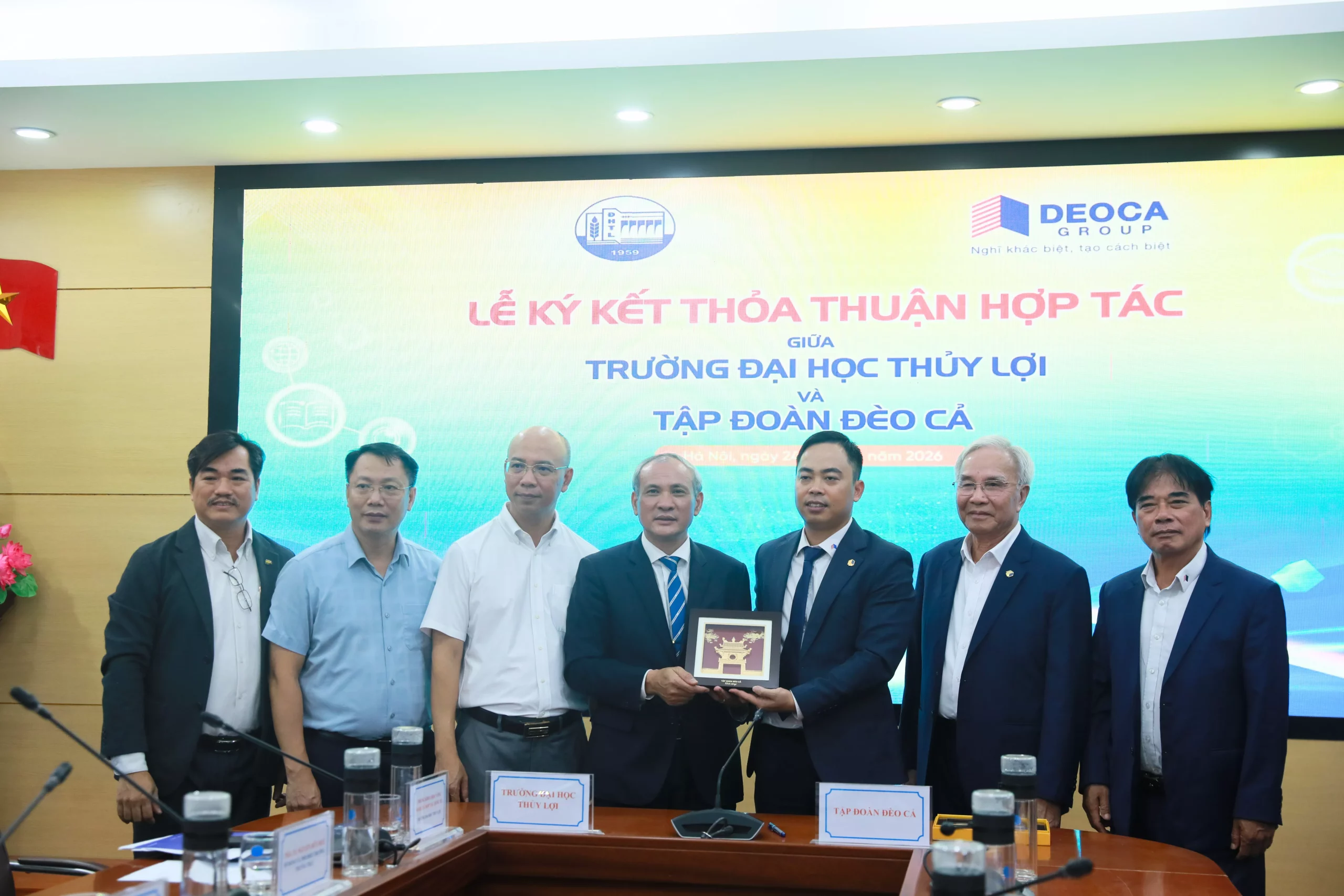 Trường Đại học Thủy lợi và Tập đoàn Đèo Cả ký kết hợp tác đào tạo nguồn nhân lực chất lượng cao