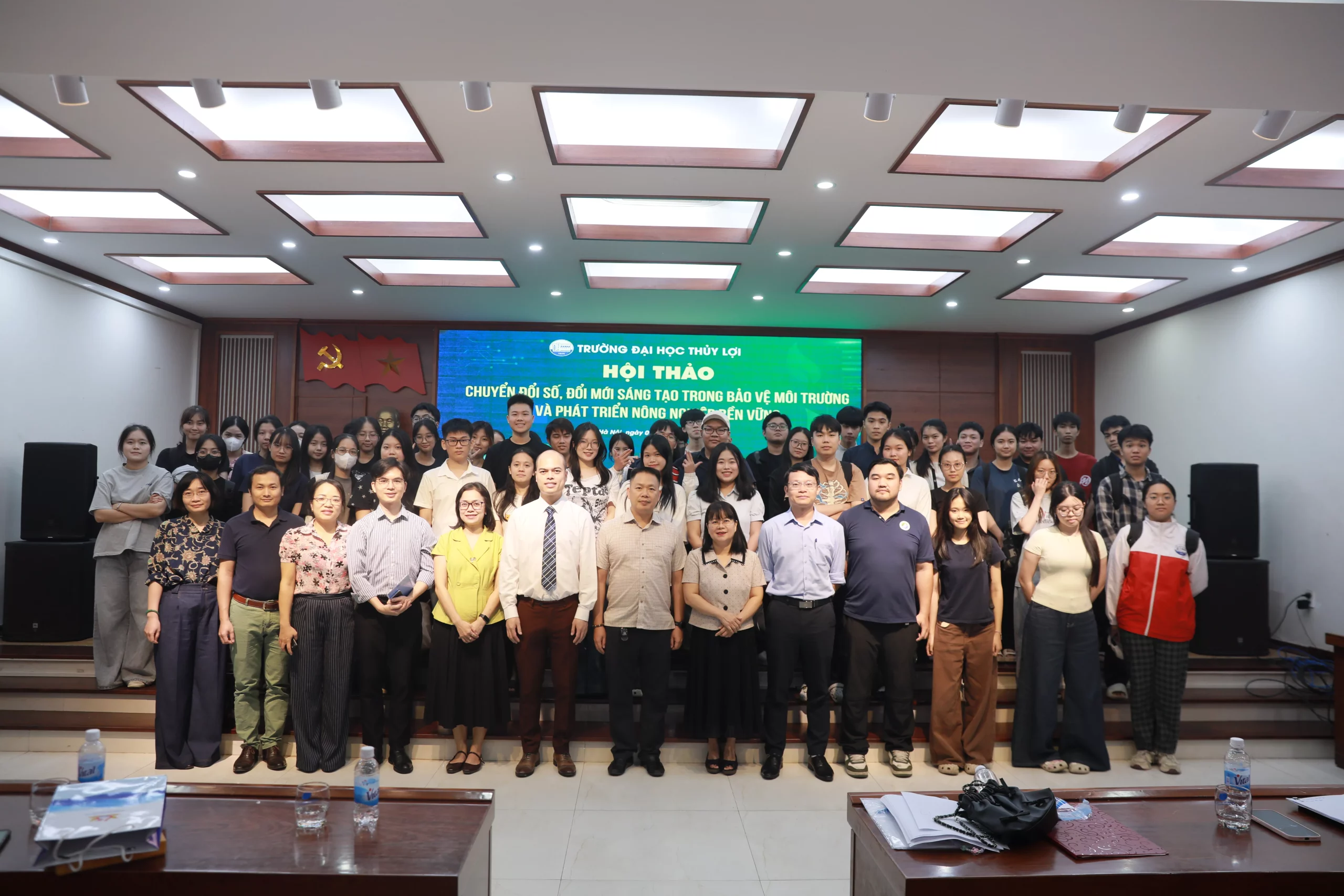 Chuyển đổi số và đổi mới sáng tạo mở hướng phát triển bền vững trong lĩnh vực môi trường và nông nghiệp