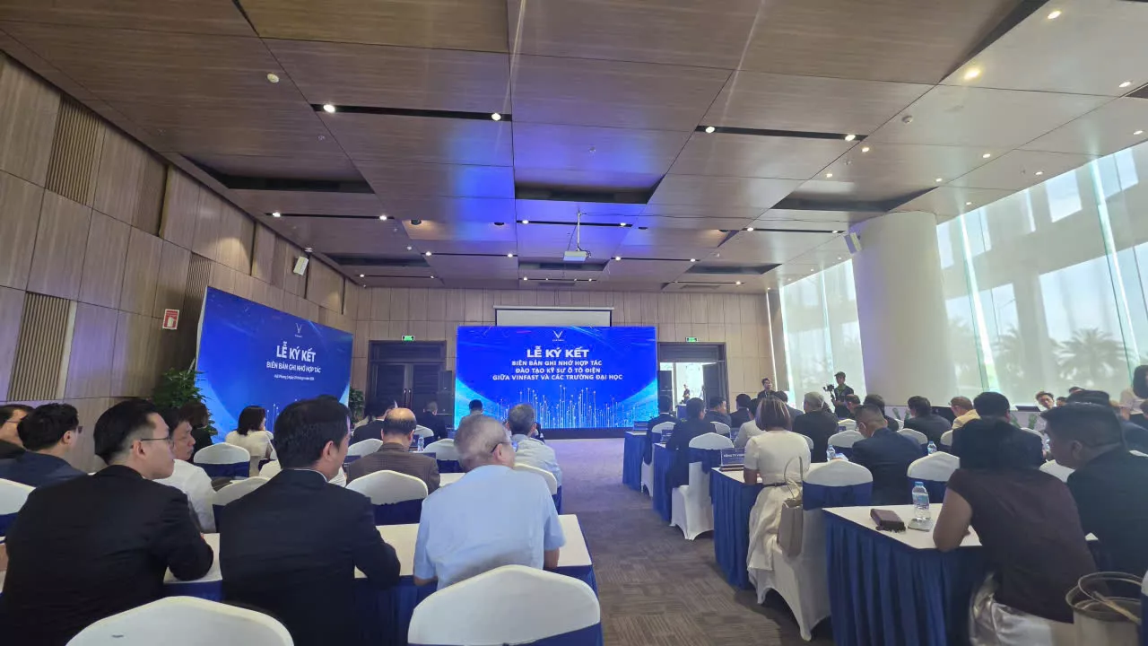 Trường Đại học Thủy lợi và VinFast ký kết hợp tác đào tạo, nghiên cứu và phát triển nguồn nhân lực chất lượng cao