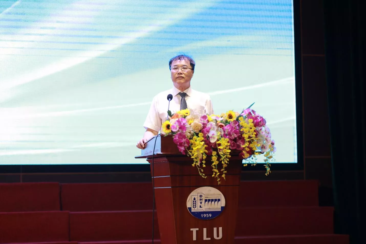 Nghiên cứu khoa học sinh viên Đại học Thủy lợi: Từ phong trào học thuật đến động lực đổi mới sáng tạo