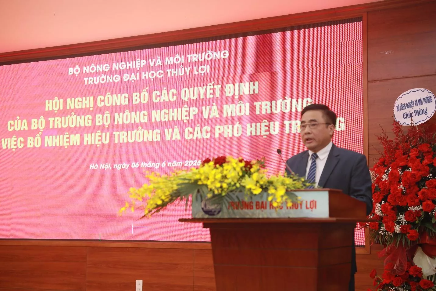 Trường Đại học Thủy lợi công bố quyết định bổ nhiệm Hiệu trưởng và các Phó Hiệu trưởng