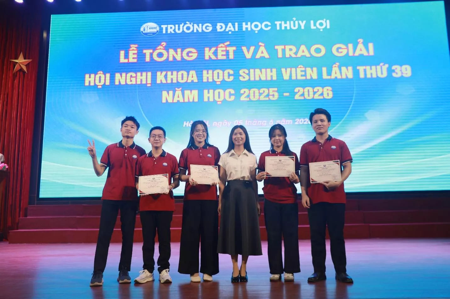Nghiên cứu khoa học sinh viên Đại học Thủy lợi: Từ phong trào học thuật đến động lực đổi mới sáng tạo