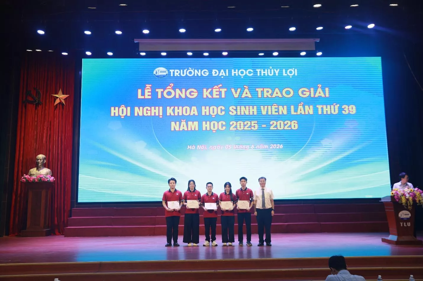 Nghiên cứu khoa học sinh viên Đại học Thủy lợi: Từ phong trào học thuật đến động lực đổi mới sáng tạo