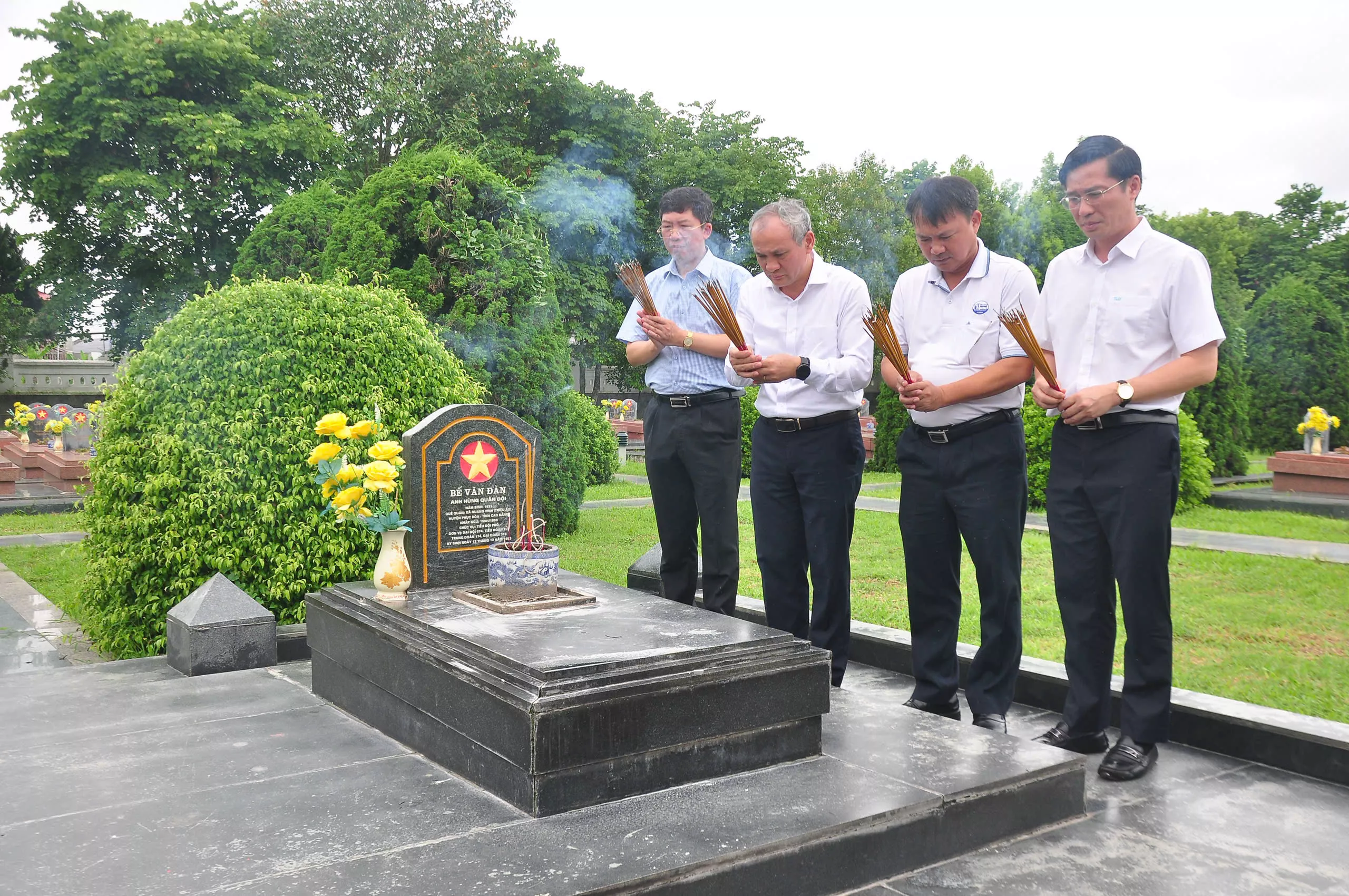 Tri ân các Anh hùng liệt sĩ tại Điện Biên – Hành trình giáo dục truyền thống của Trường Đại học Thủy lợi