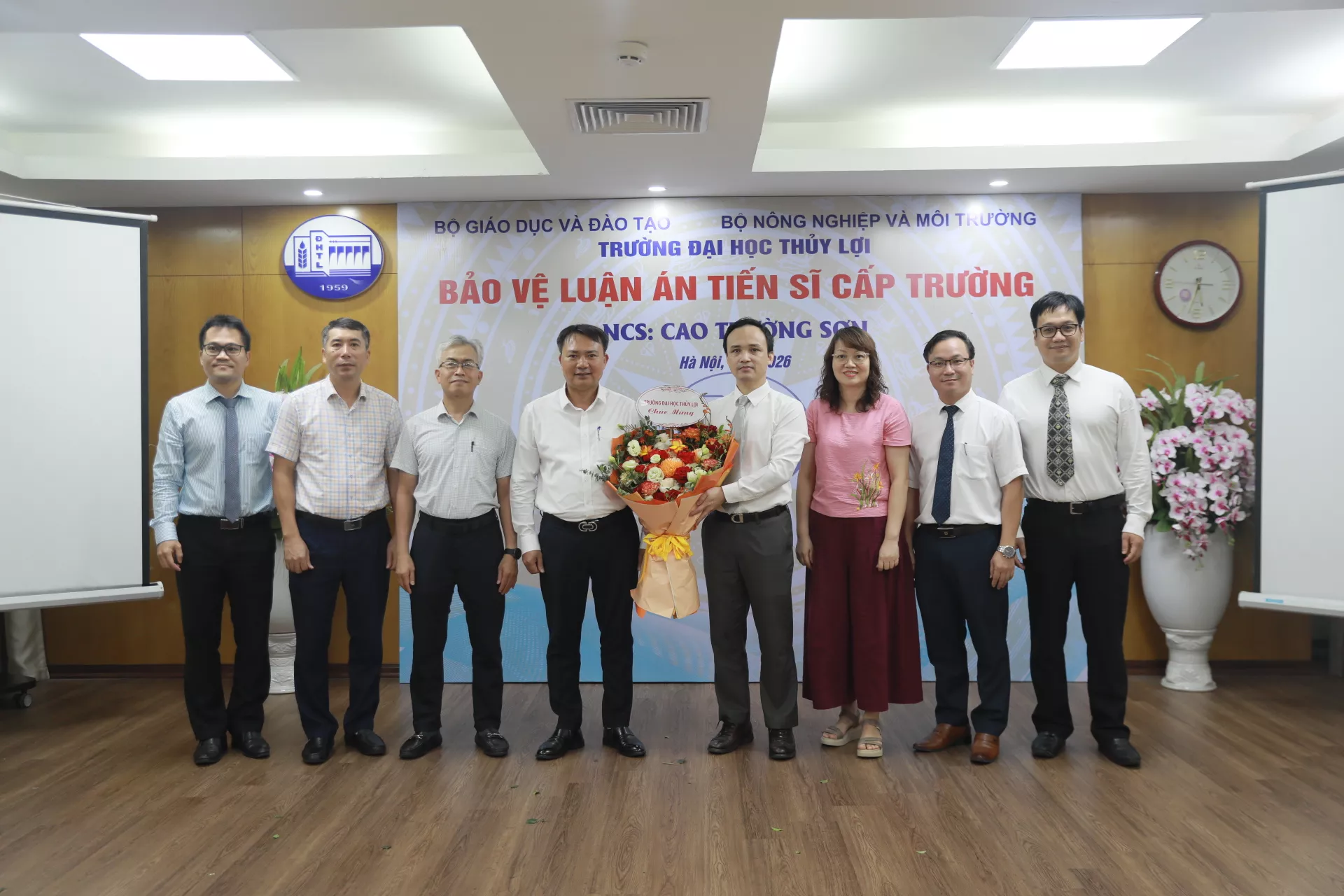 Trường Đại học Thủy lợi tổ chức bảo vệ Luận án tiến sĩ cấp Trường cho nghiên cứu sinh Cao Trường Sơn