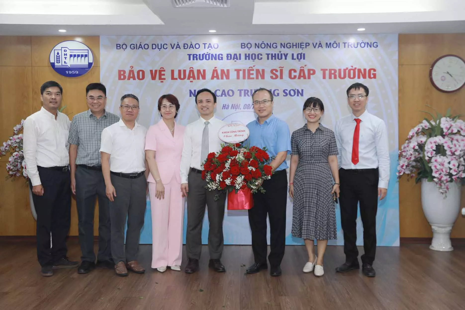 Trường Đại học Thủy lợi tổ chức bảo vệ Luận án tiến sĩ cấp Trường cho nghiên cứu sinh Cao Trường Sơn
