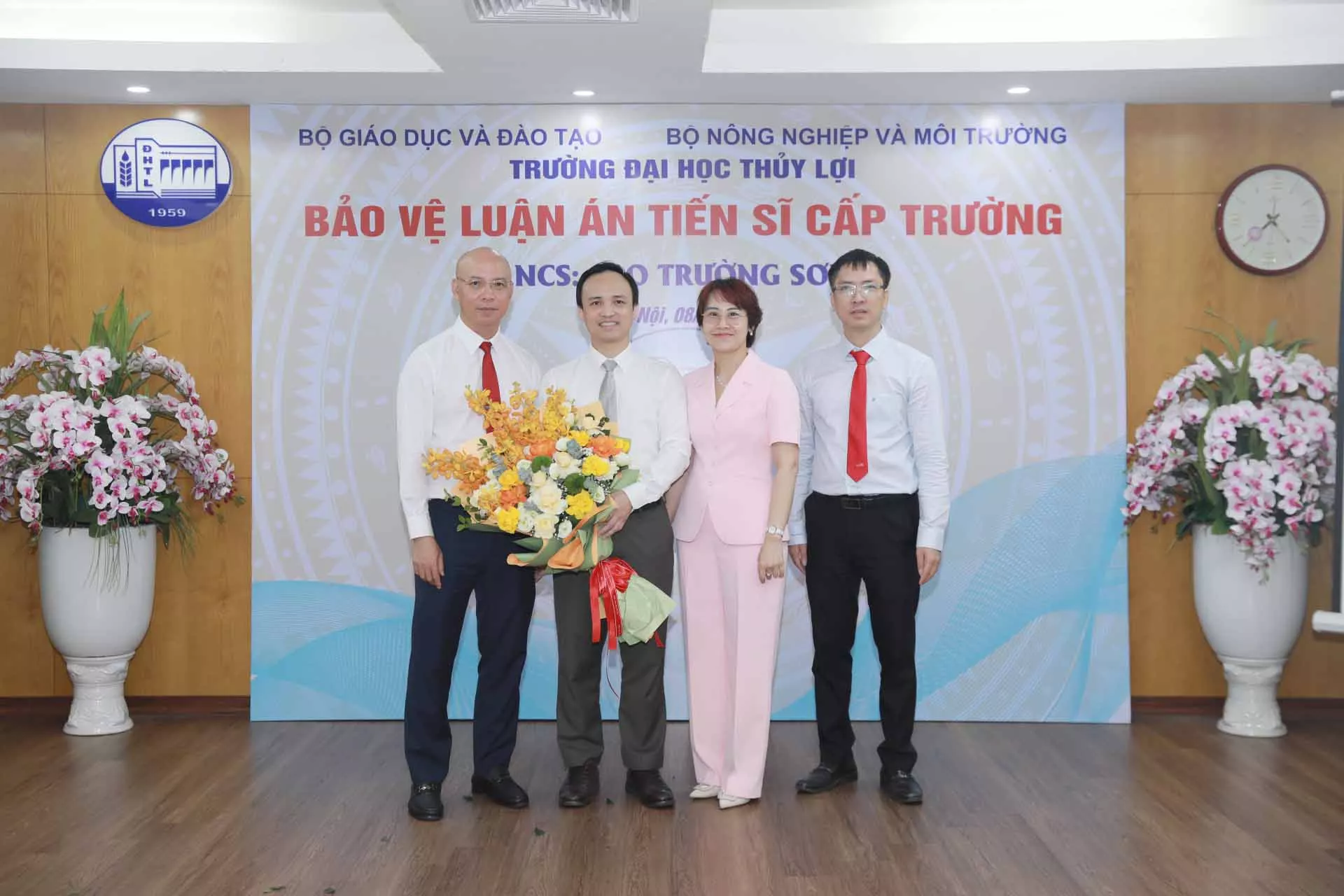 Trường Đại học Thủy lợi tổ chức bảo vệ Luận án tiến sĩ cấp Trường cho nghiên cứu sinh Cao Trường Sơn