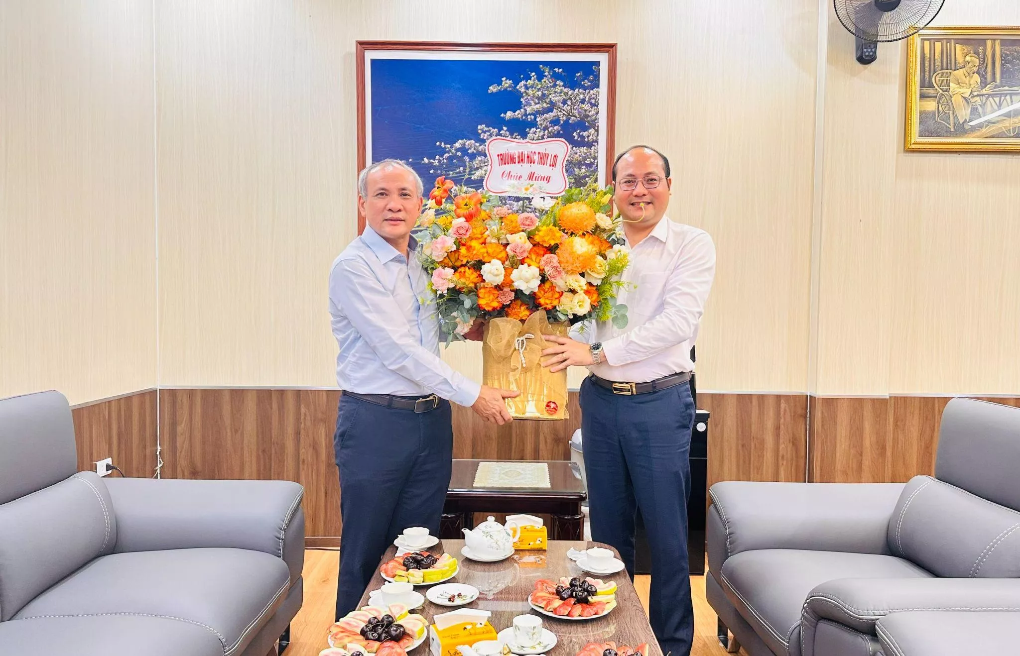 Trường Đại học Thủy lợi tăng cường kết nối mạng lưới cựu sinh viên tại Điện Biên