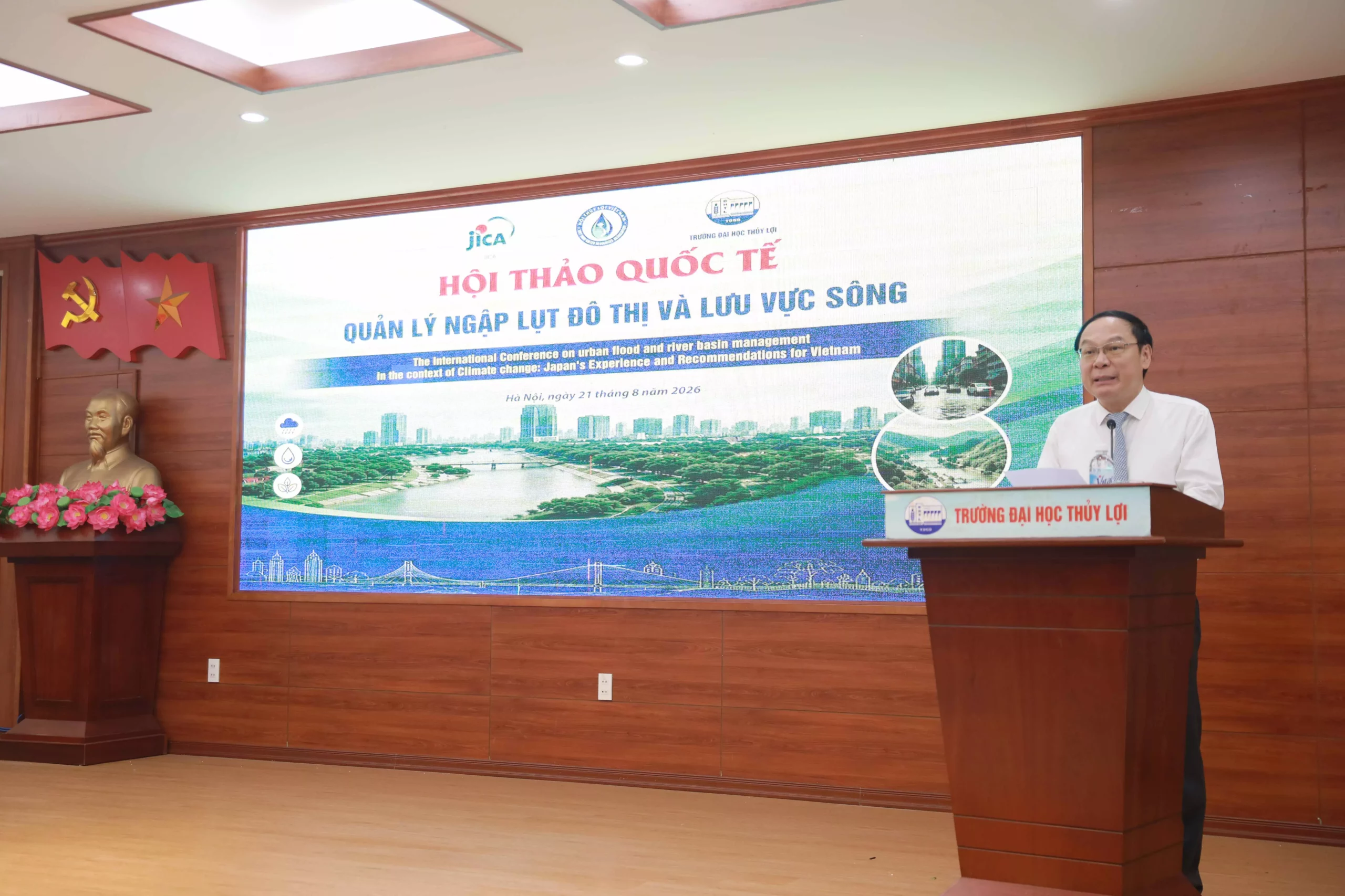 Hội thảo Quốc tế về Quản lý ngập lụt đô thị và lưu vực sông: Chung tay kiến tạo giải pháp thích ứng trong bối cảnh biến đổi khí hậu