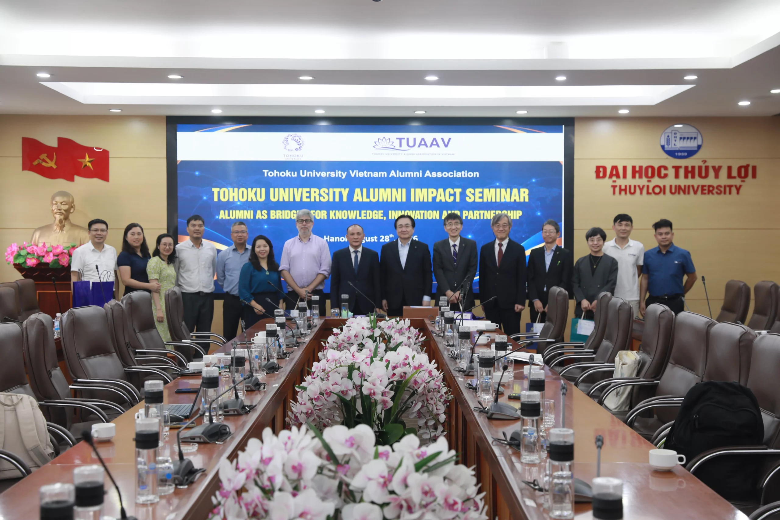 Trường Đại học Thủy lợi trao đổi tăng cường hợp tác với Đại học Tohoku