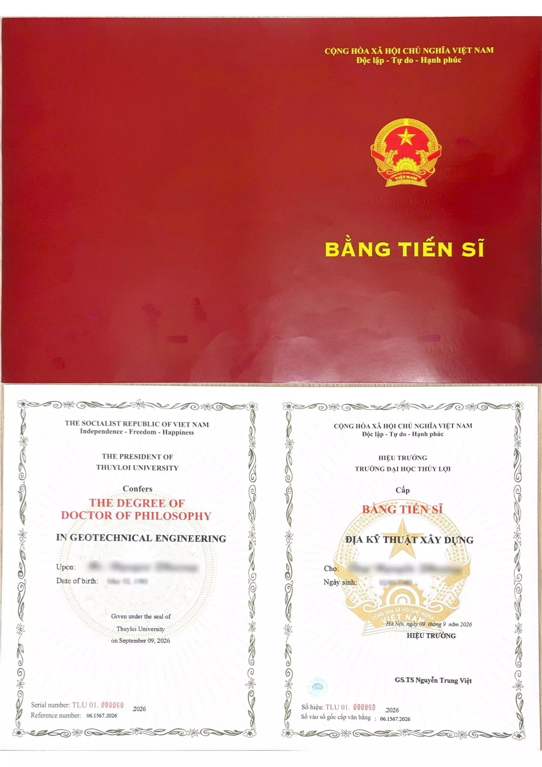 Công khai mẫu văn bằng