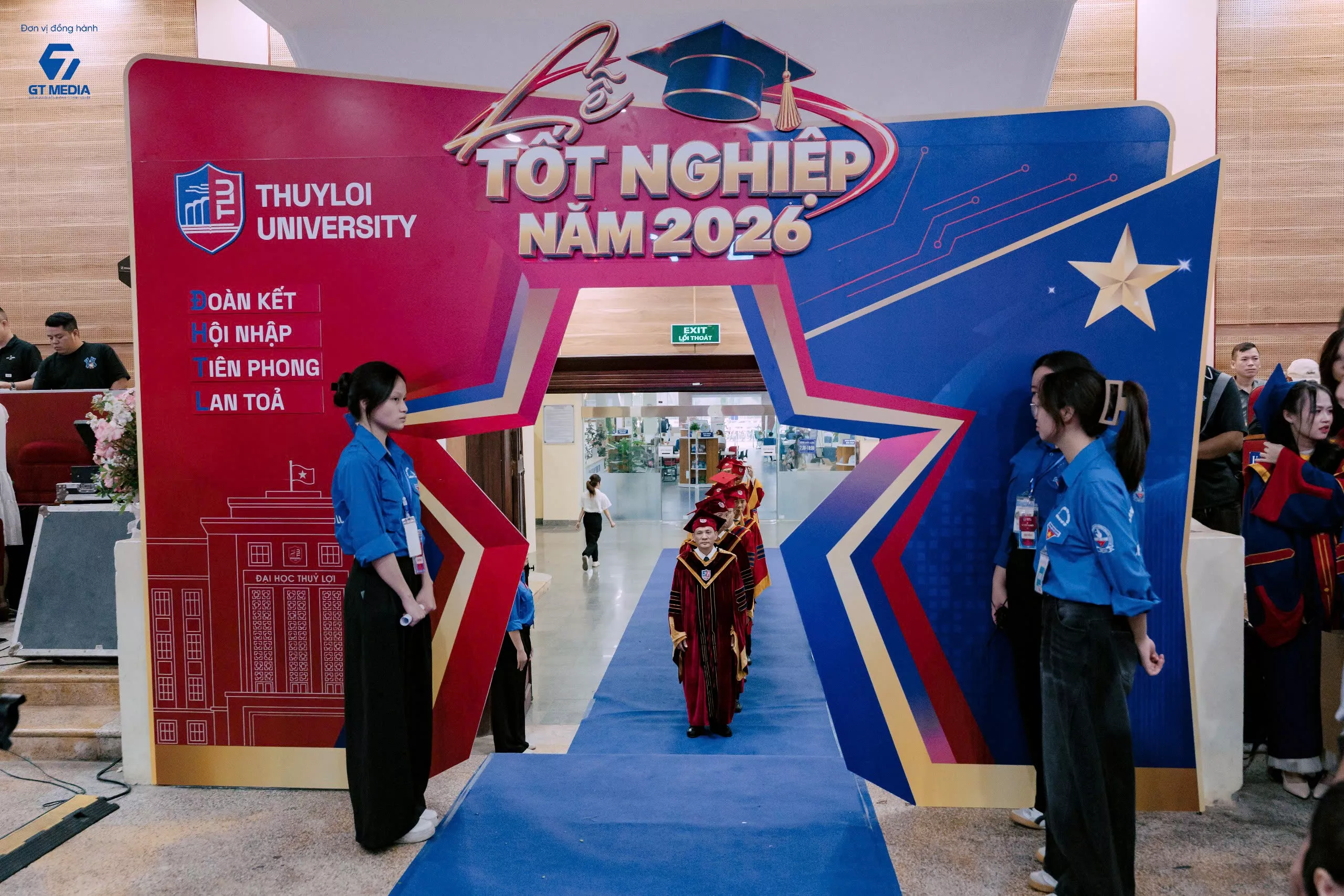 Trường Đại học Thủy lợi trao bằng tốt nghiệp cho hơn 2.700 tân khoa