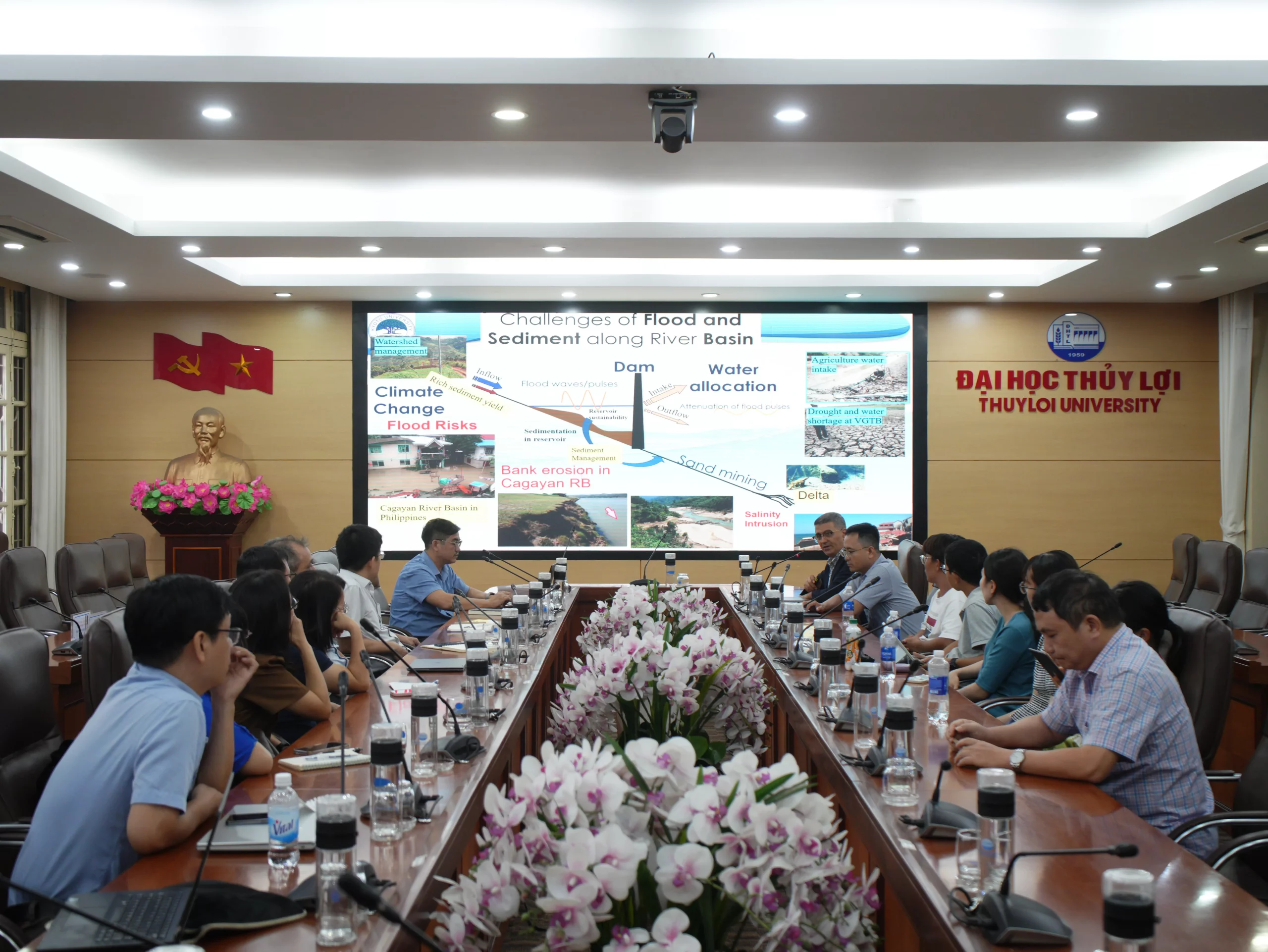 Trường Đại học Thủy lợi tăng cường trao đổi học thuật với Đại học Kyoto