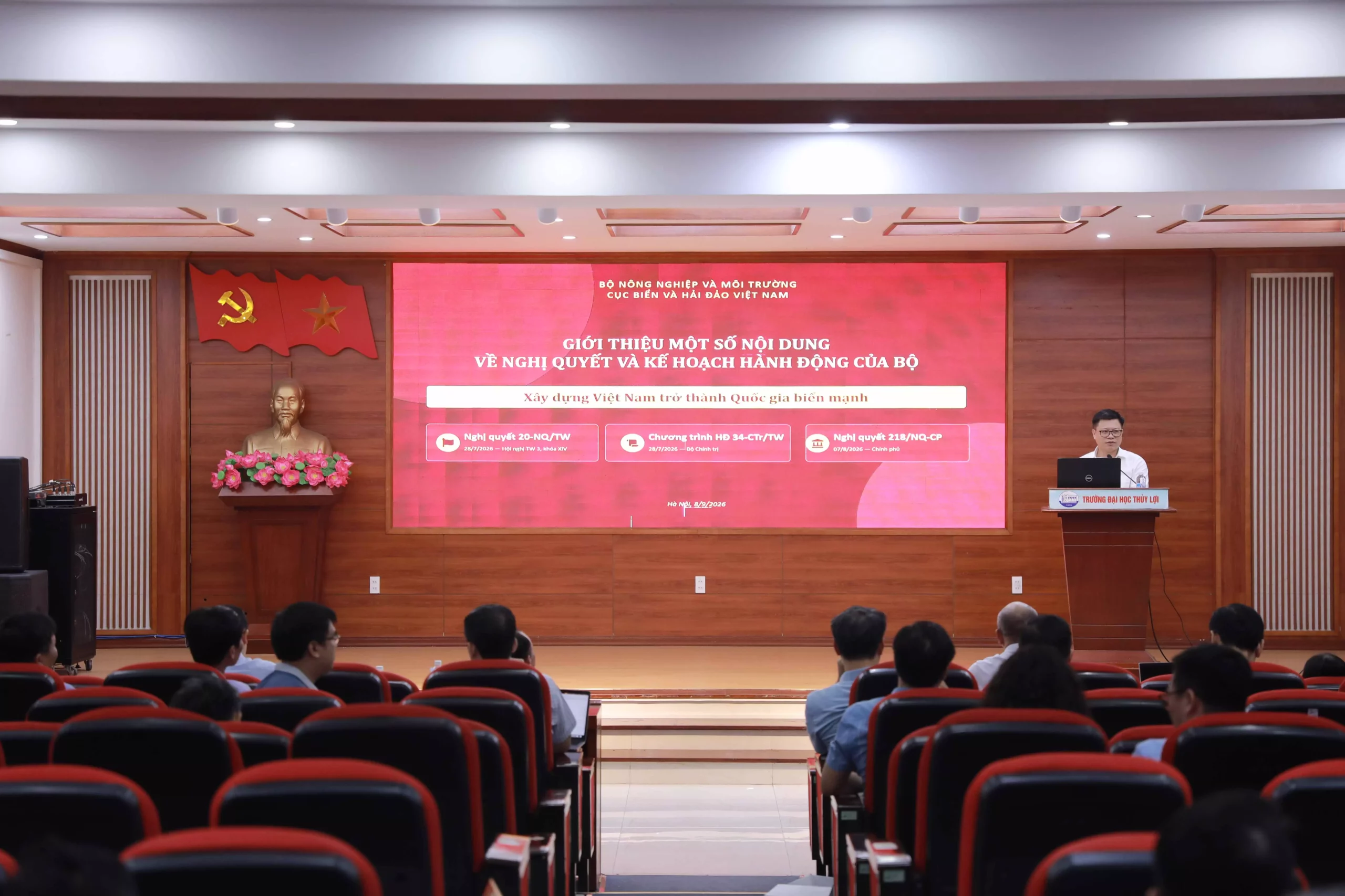 Trường Đại học Thủy lợi tổ chức Hội nghị thông tin tình hình thời sự trong nước, quốc tế và quán triệt, triển khai thực hiện Nghị quyết 20-NQ/TW