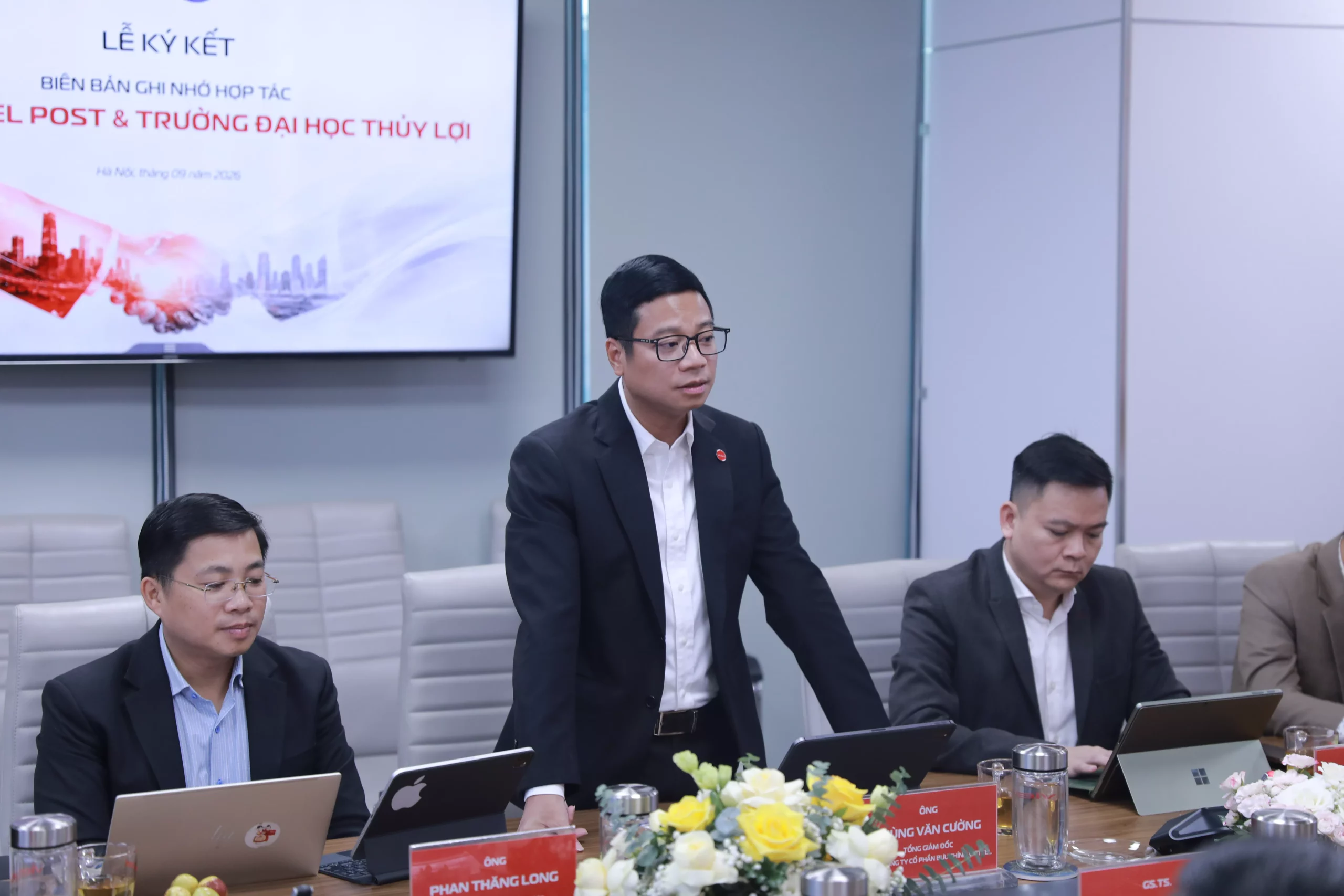 Trường Đại học Thủy lợi và Viettel Post tăng cường hợp tác đào tạo, nghiên cứu và phát triển nguồn nhân lực