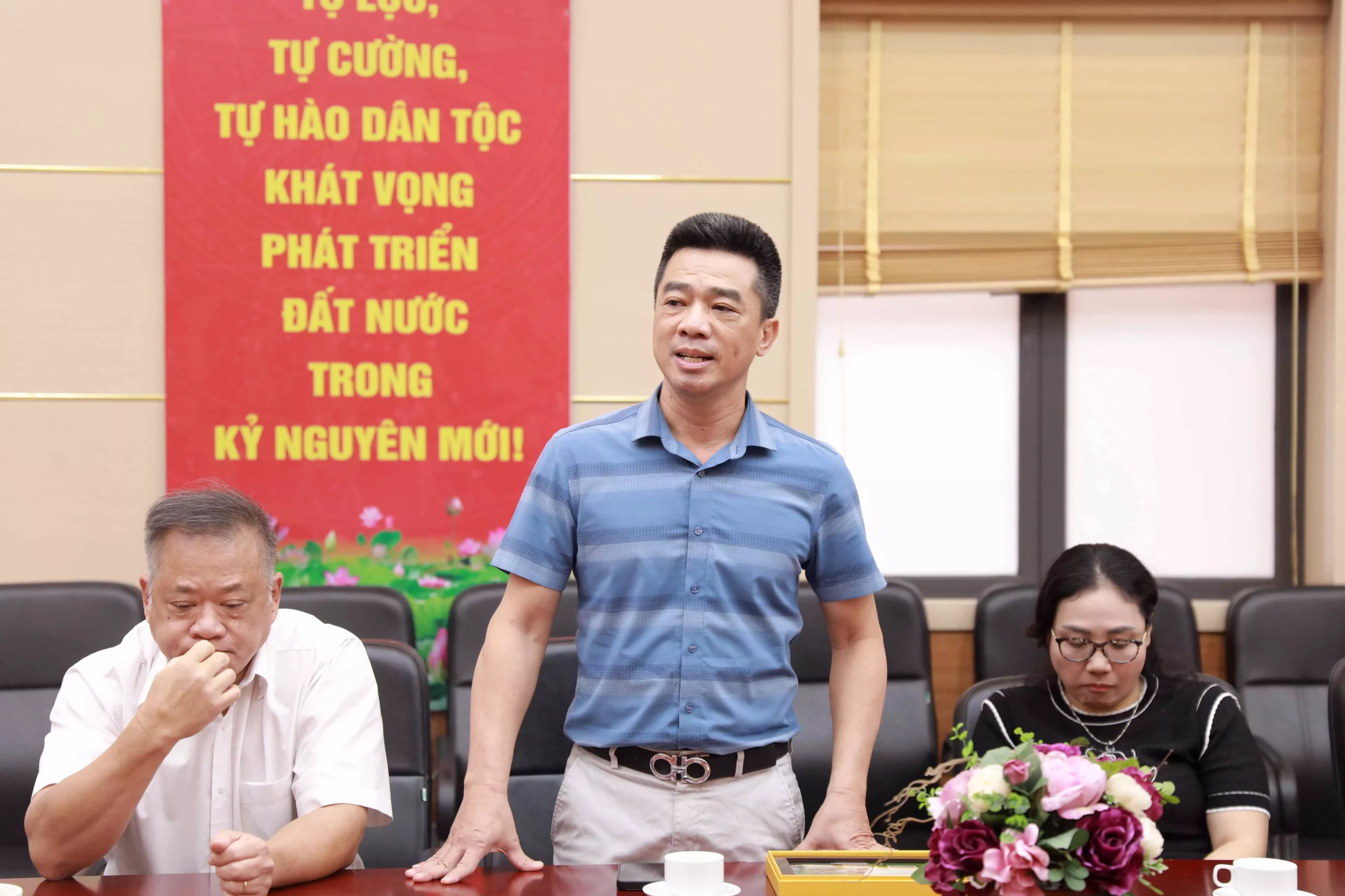 Trường Đại học Thủy lợi chúc mừng PGS.TS Đặng Hoàng Thanh – Cựu sinh viên K32 khoa Kỹ thuật tài nguyên nước giữ chức vụ Phó Giám đốc Viện Khoa học Thủy lợi Việt Nam