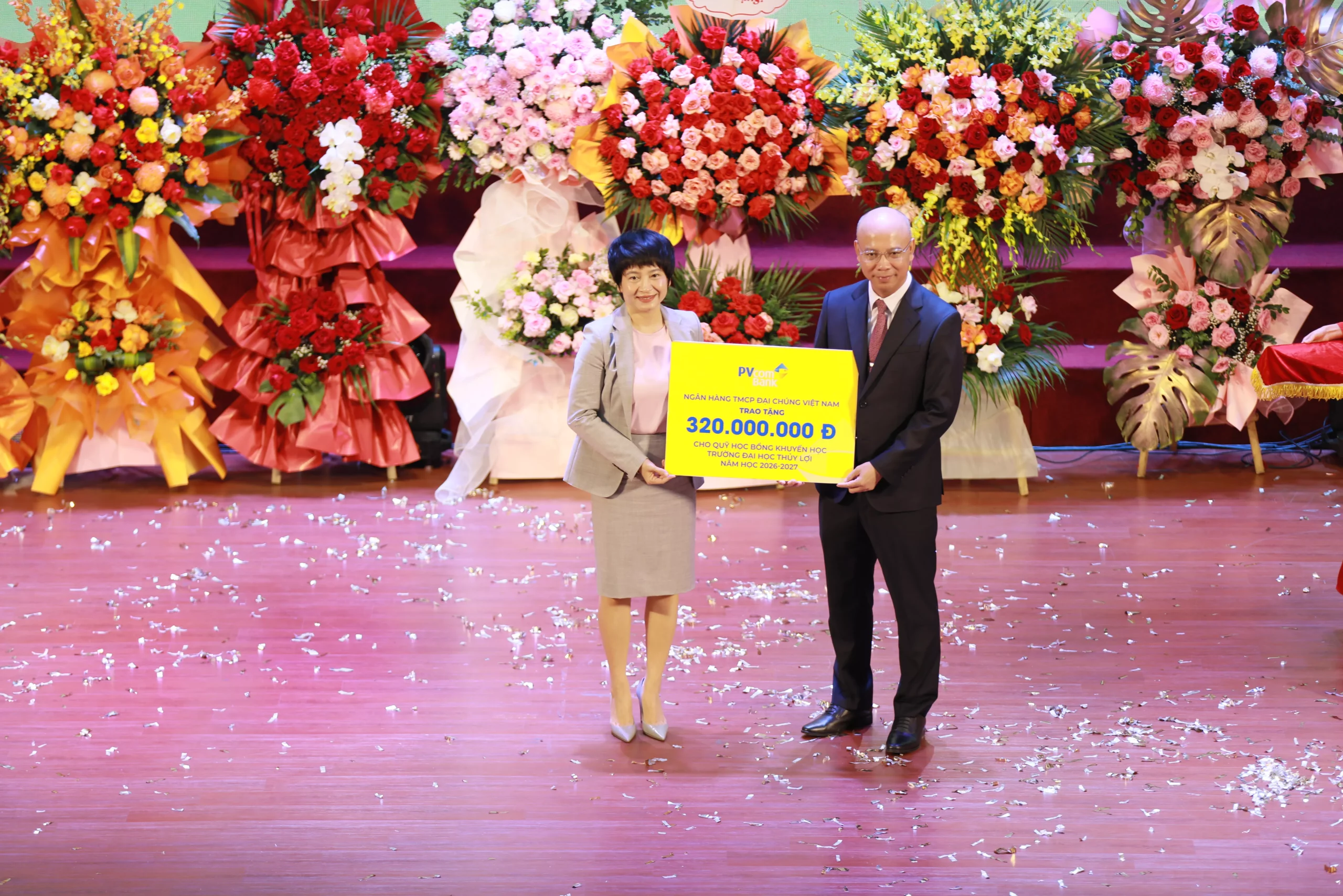 Trường Đại học Thủy lợi khai giảng năm học mới, khơi dậy khát vọng làm chủ công nghệ và phụng sự đất nước