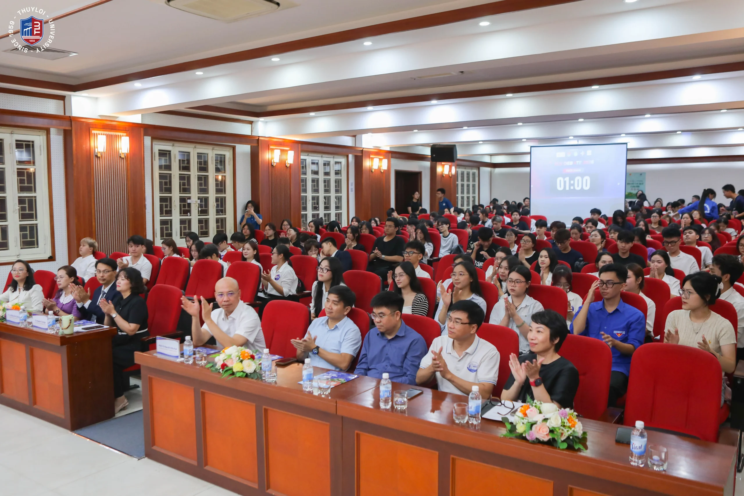 Rèn tư duy phản biện và bản lĩnh nghề nghiệp cho sinh viên Thủy lợi