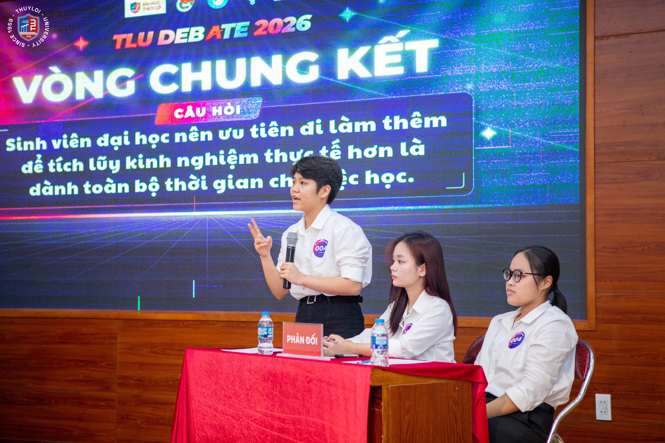 Rèn tư duy phản biện và bản lĩnh nghề nghiệp cho sinh viên Thủy lợi