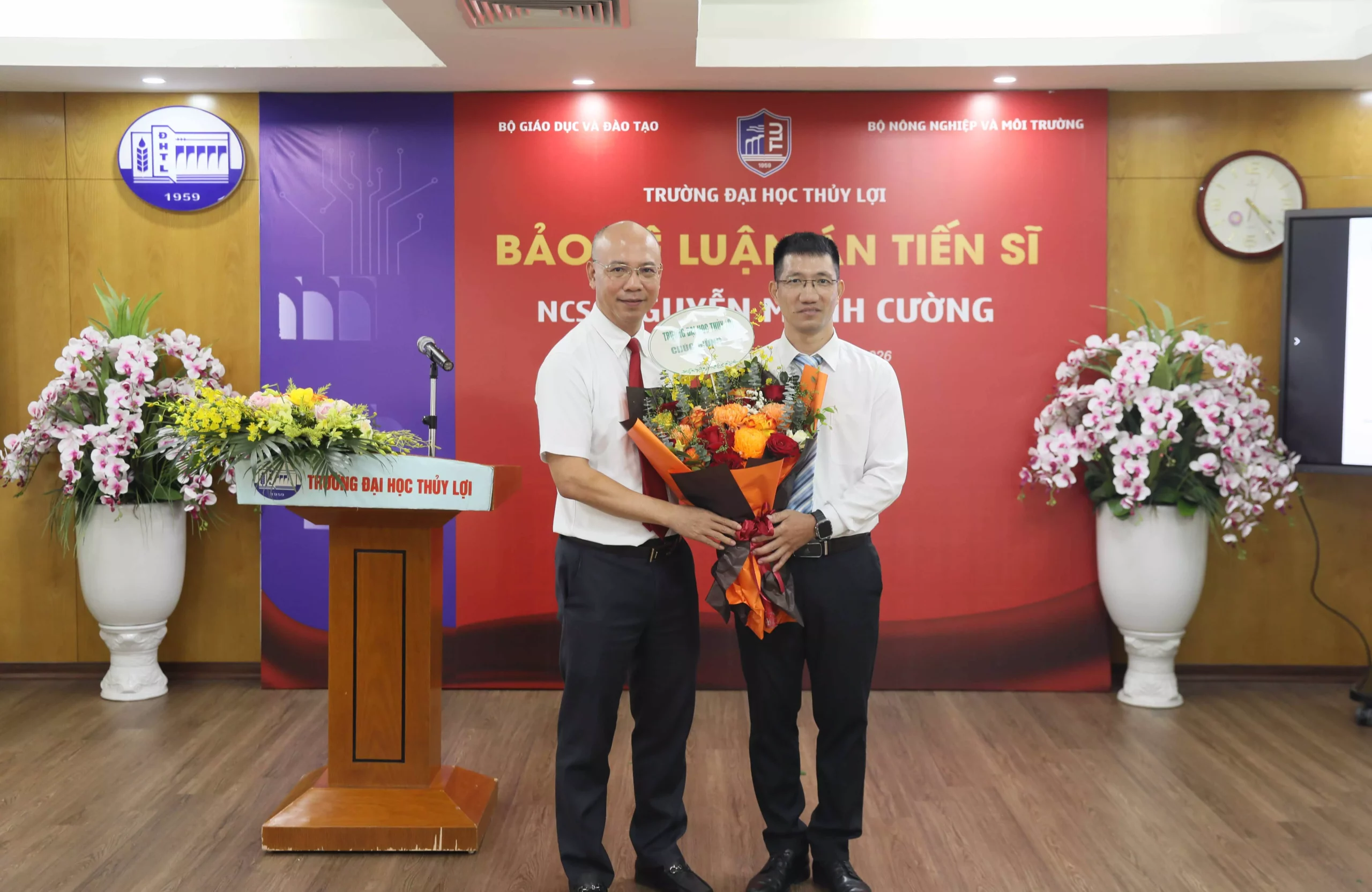 Trường Đại học Thủy lợi tổ chức bảo vệ Luận án Tiến sĩ cấp Trường cho Nghiên cứu sinh Nguyễn Mạnh Cường