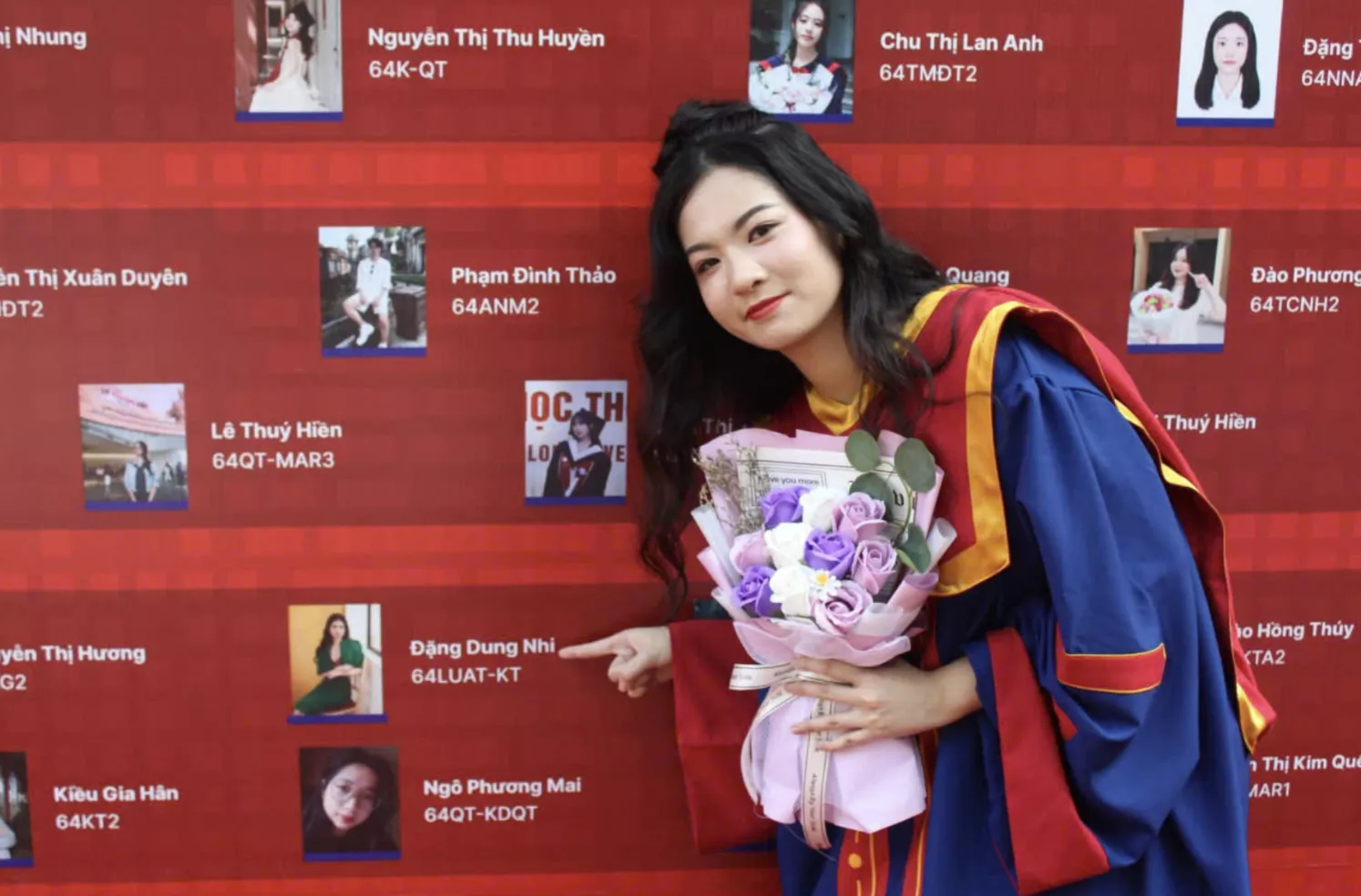 Nữ sinh xinh xắn 7 kỳ nhận học bổng, điểm 10 tuyệt đối khóa luận, tốt nghiệp loại Xuất sắc ở ngôi trường nổi tiếng